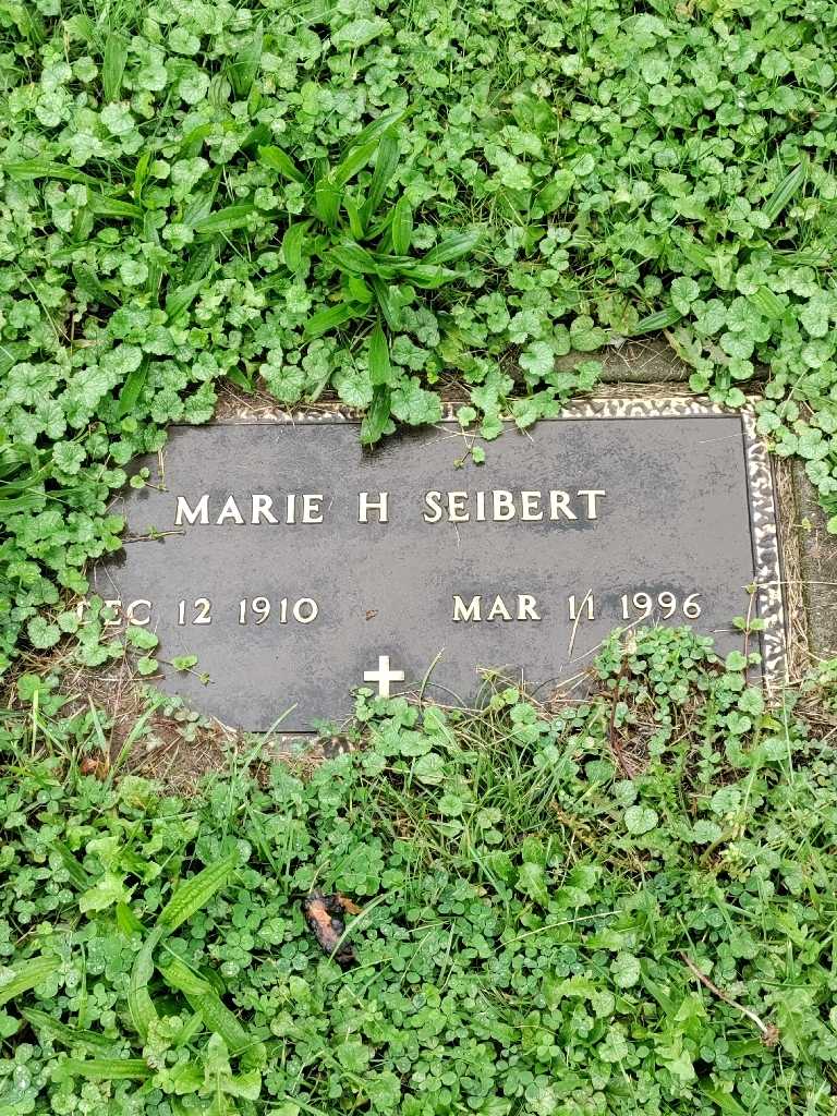 Marie H. Seibert's grave. Photo 3