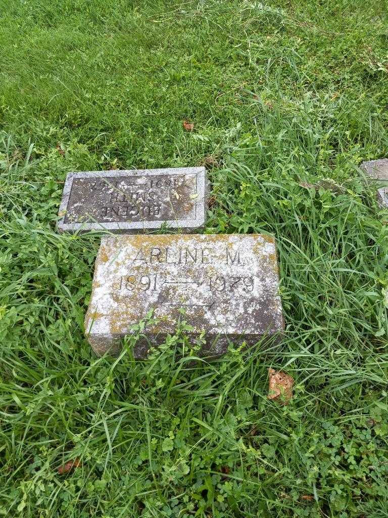 Arline M. Landphier's grave. Photo 1