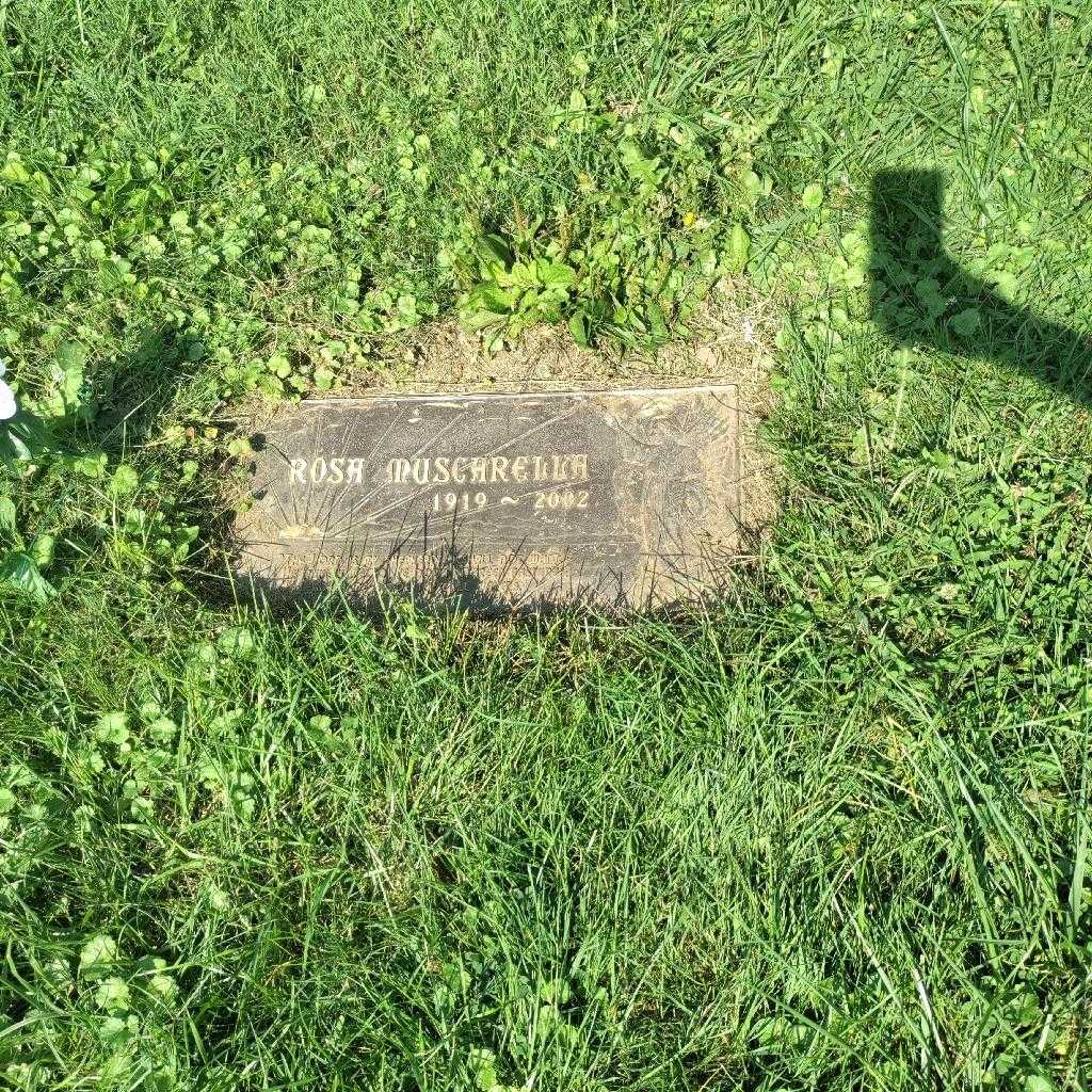 Rose Muscarella's grave. Photo 3
