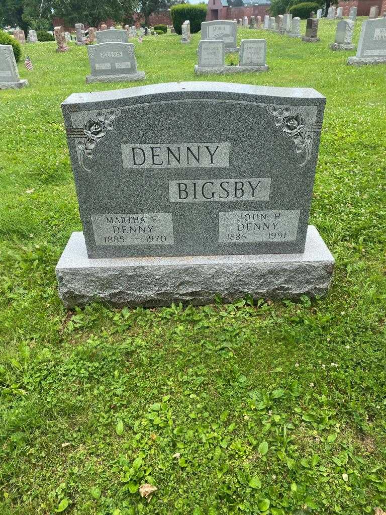Martha E. Denny's grave. Photo 2