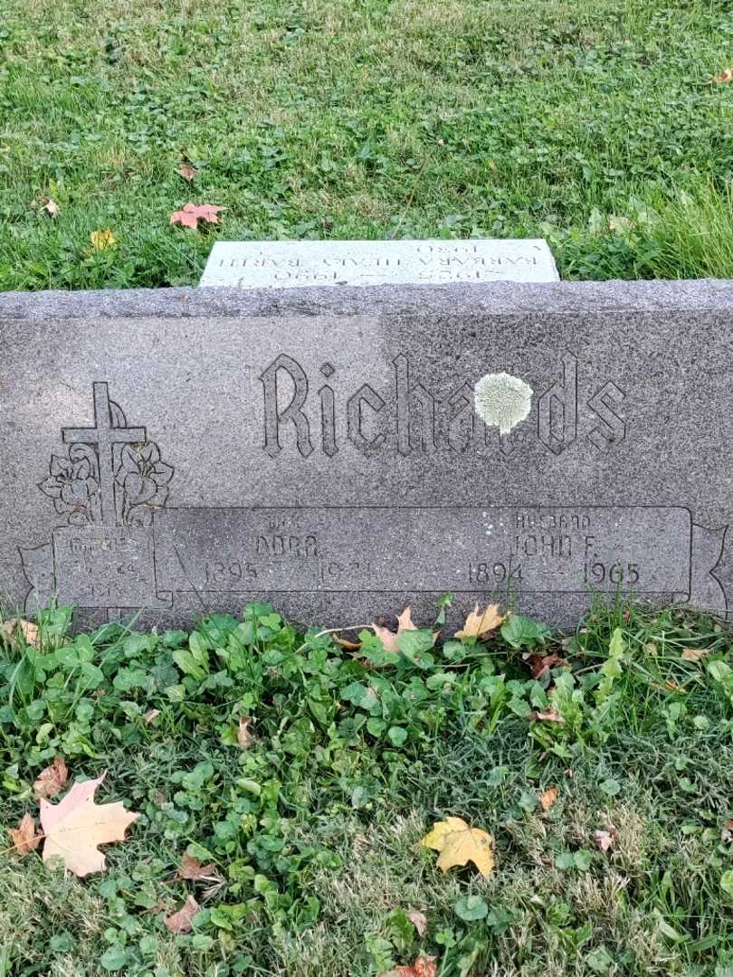 John F. "Riccardo" Richards's grave. Photo 3