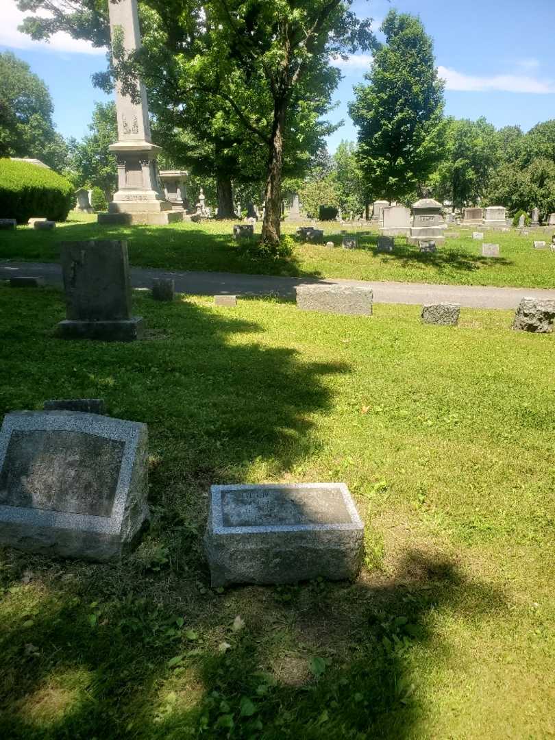 Delia K. O'Donnell's grave. Photo 1