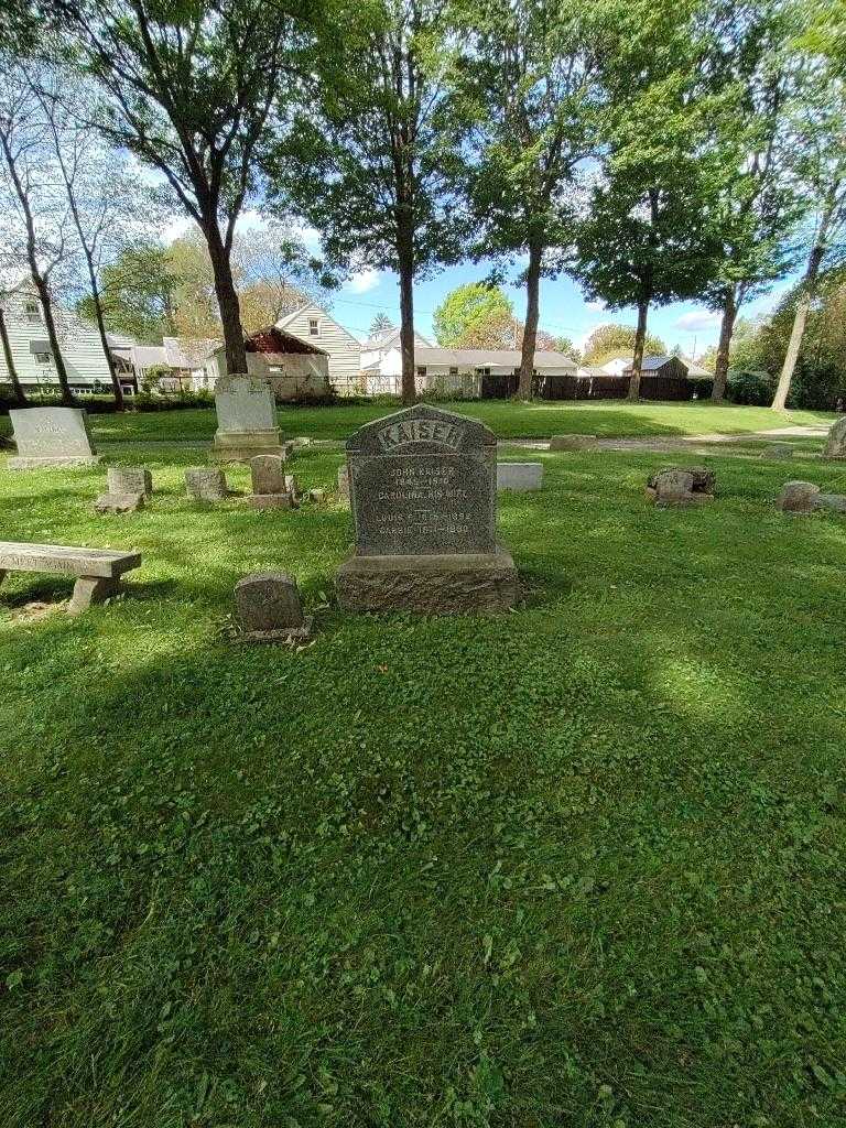 John F. Kaiser's grave. Photo 1