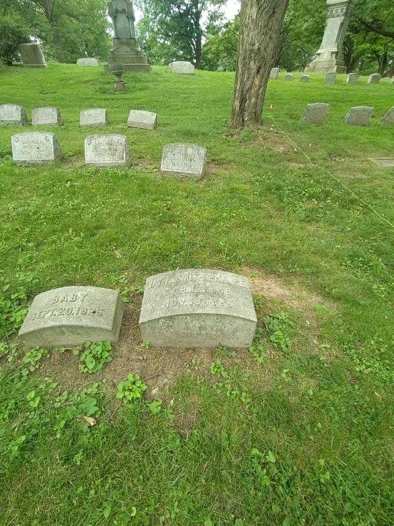 Jay K. Smith's grave. Photo 1