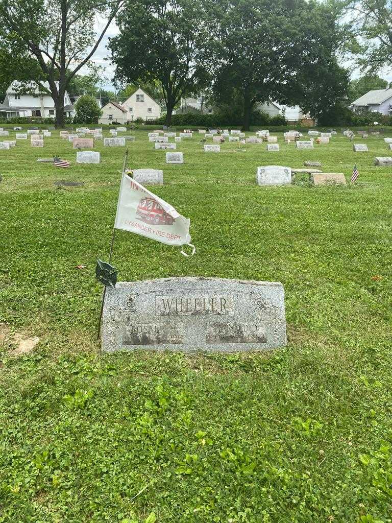 Harold D. Wheeler's grave. Photo 2