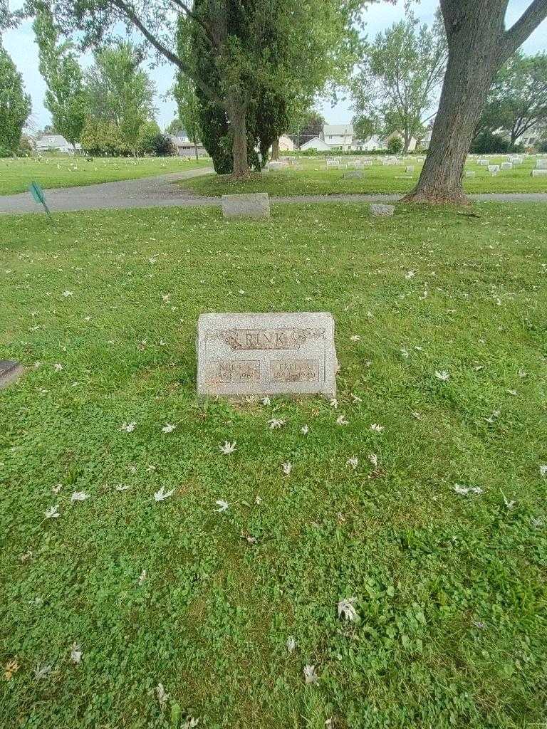 Nora C. Rink's grave. Photo 1