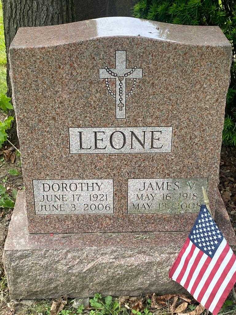 James V. Leone's grave. Photo 3