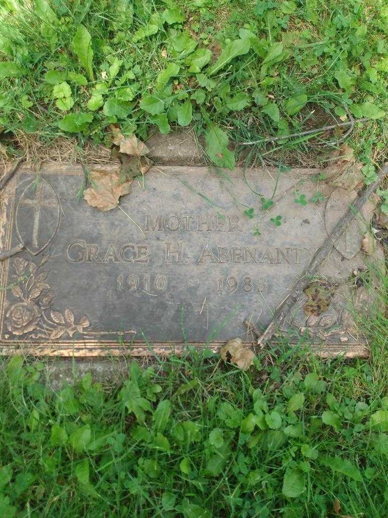 Grace H. Abenanty's grave. Photo 3