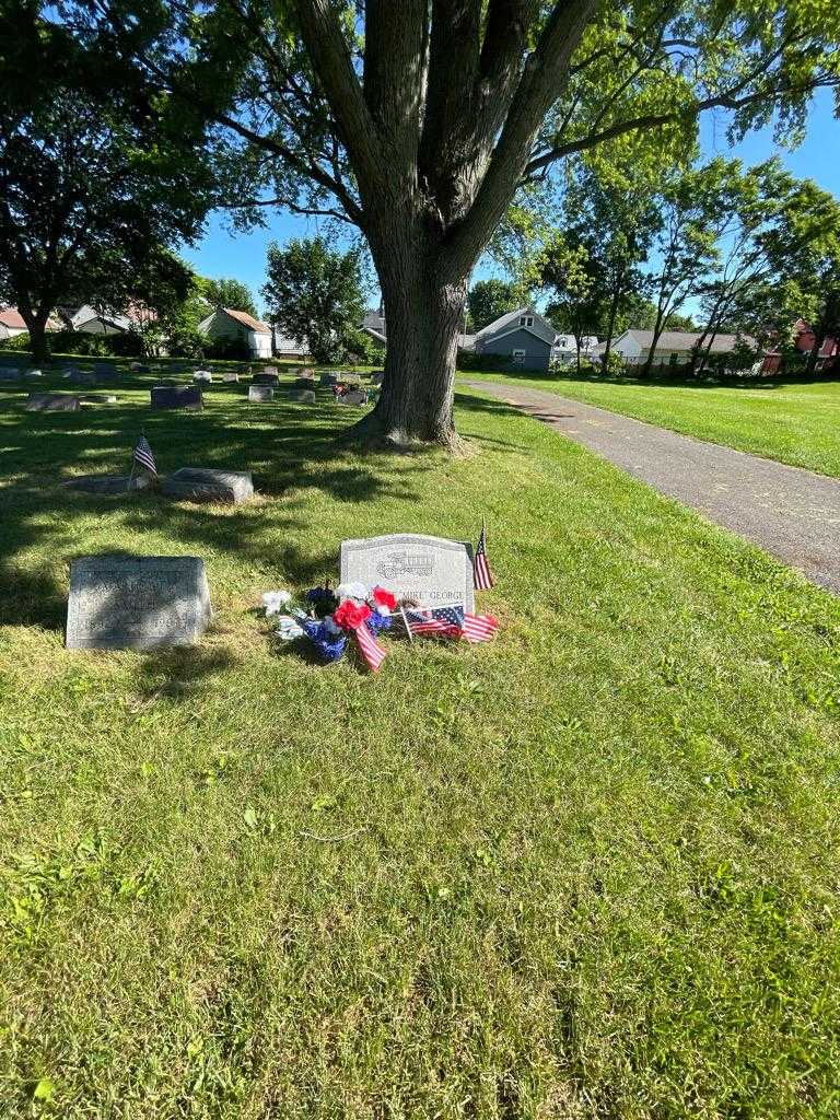 George "Mike" Clarence's grave. Photo 1