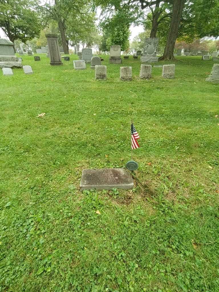 Ellsworth F. Filsinger's grave. Photo 1