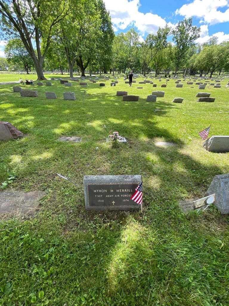 Myron M. Merrill's grave. Photo 1