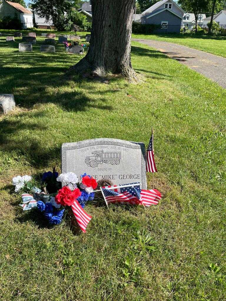 George "Mike" Clarence's grave. Photo 2