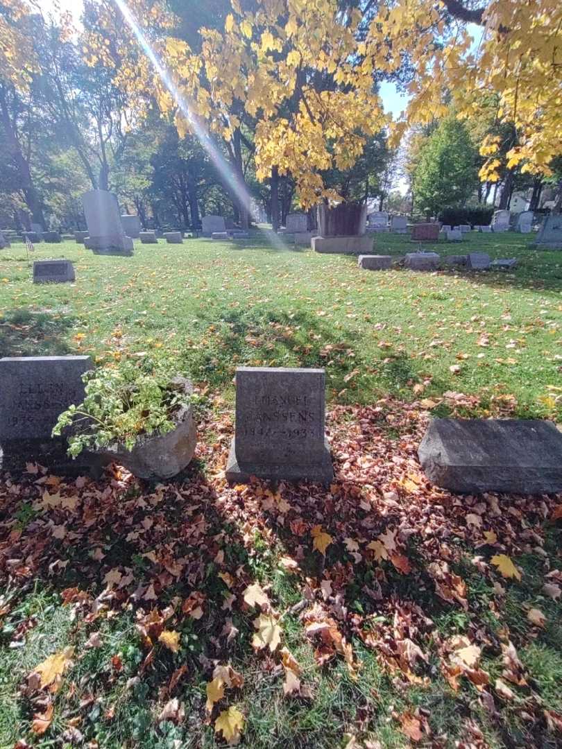 Emanuel Janssens's grave. Photo 1