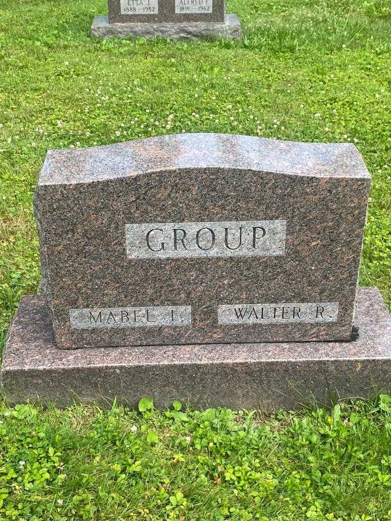 Mabel I. Group's grave. Photo 3