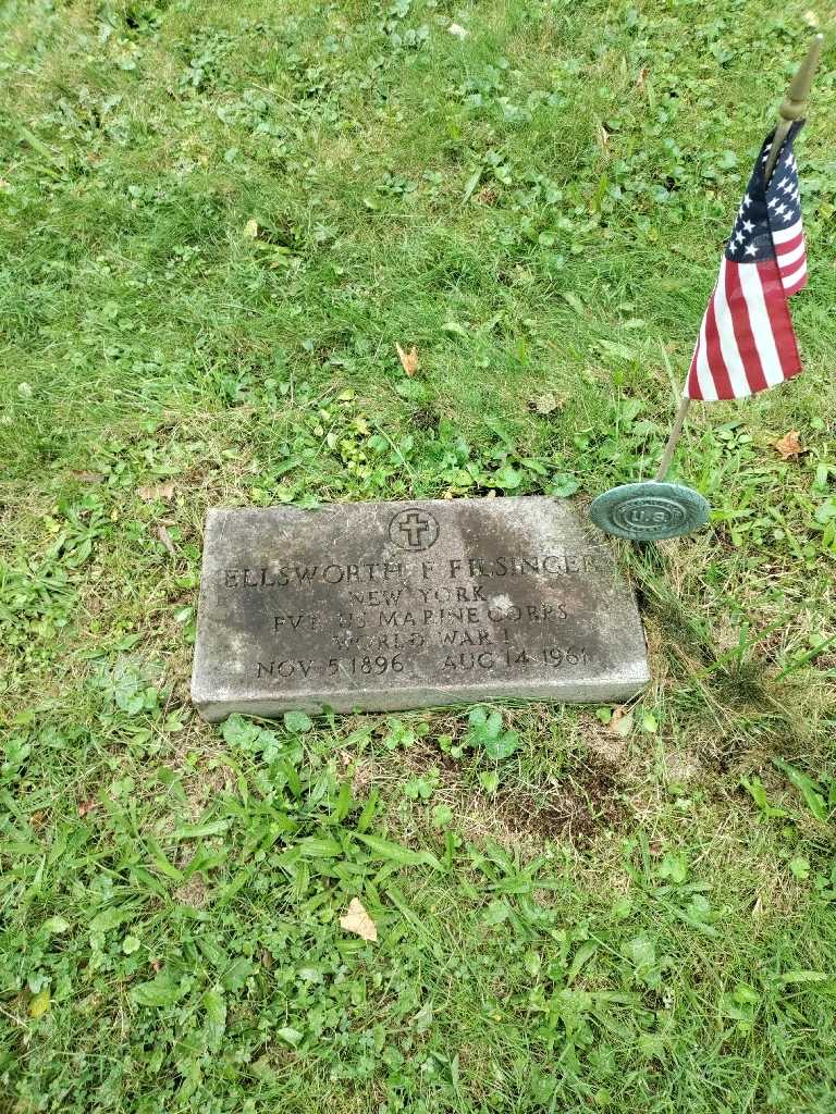 Ellsworth F. Filsinger's grave. Photo 3