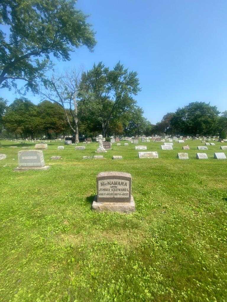 Jemima A. MacNamara's grave. Photo 1