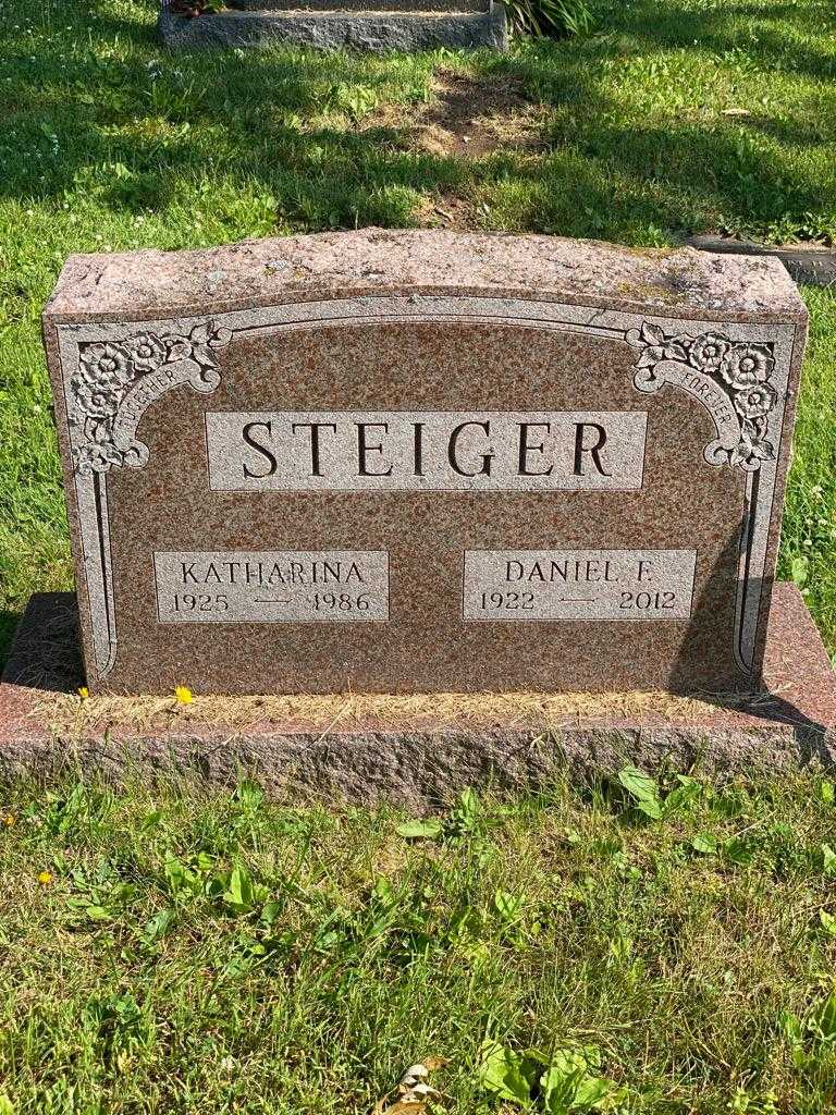 Katharina Steiger's grave. Photo 3