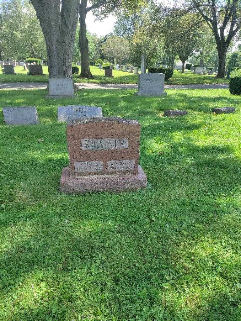 Anthony G. Krainer's grave. Photo 1