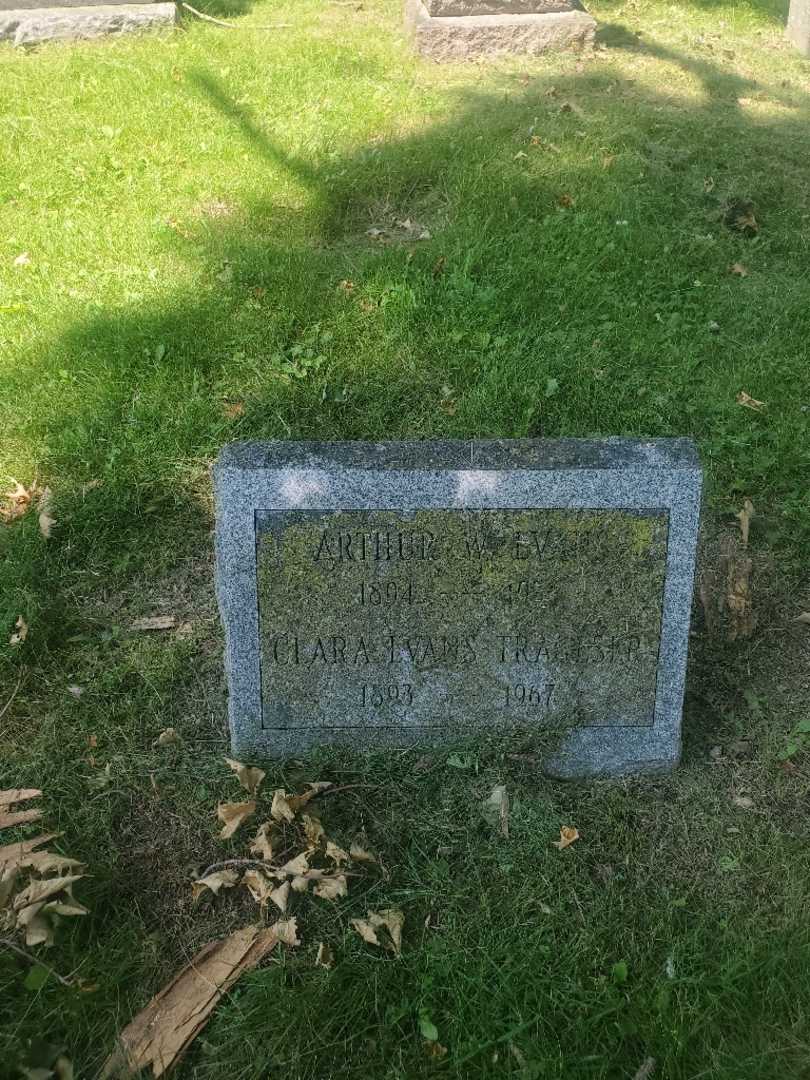Clara L. Evans Trageser's grave. Photo 2