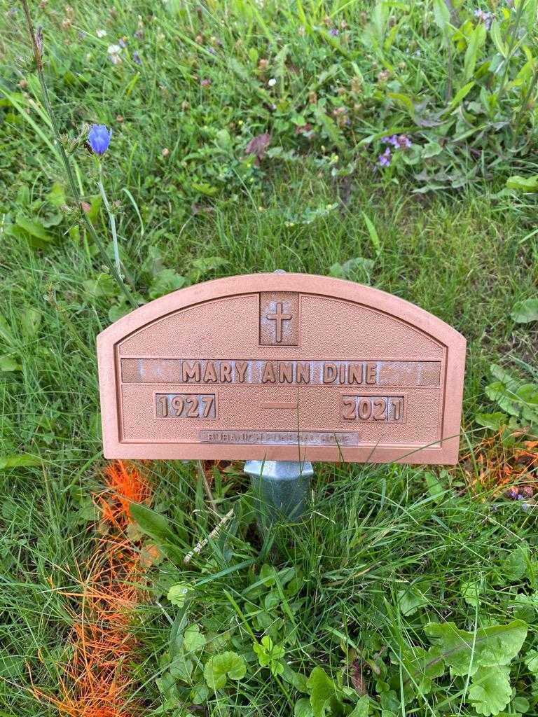 Mary Ann Dine's grave. Photo 3