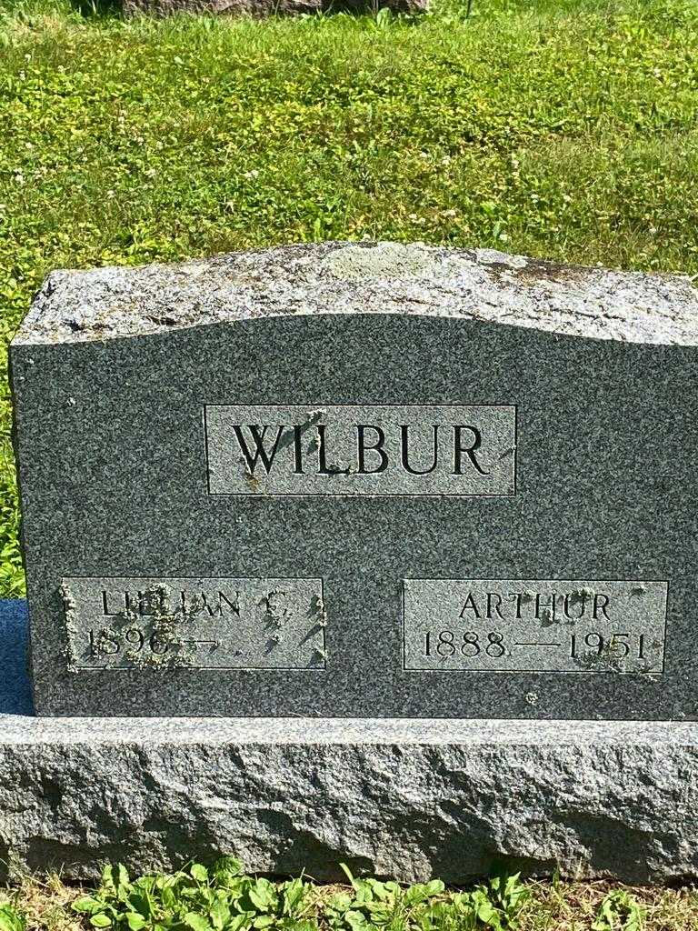 Arthur Wilbur's grave. Photo 3