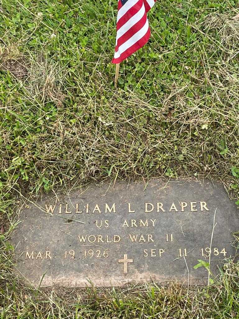 William L. Draper's grave. Photo 3