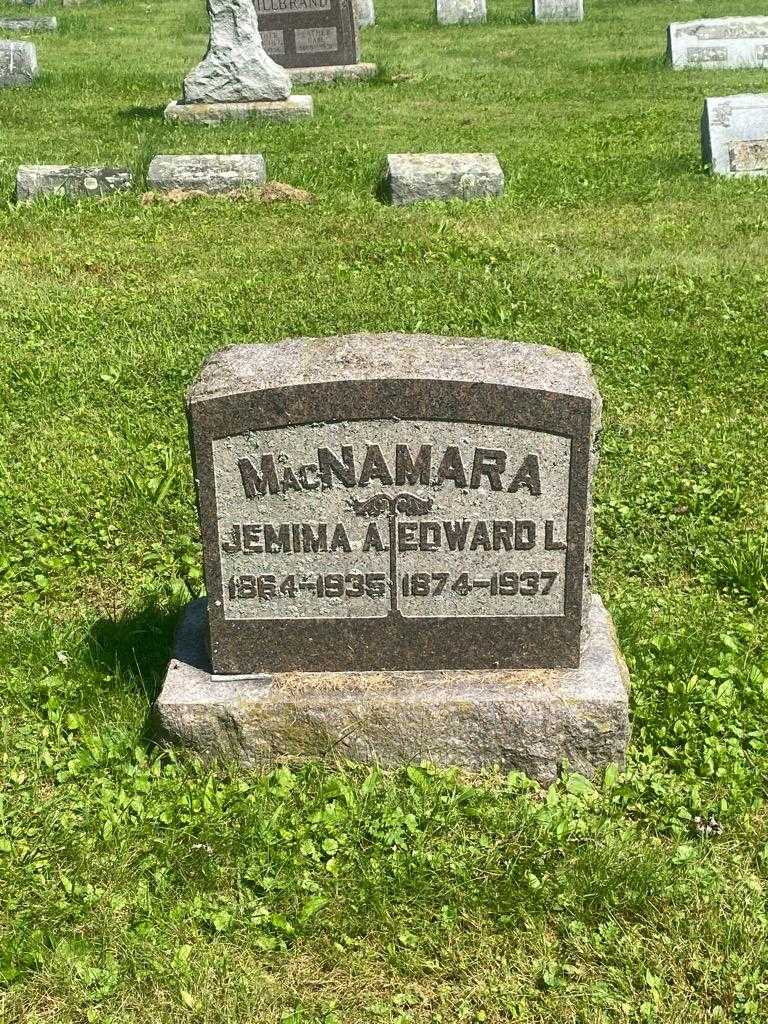 Jemima A. MacNamara's grave. Photo 3