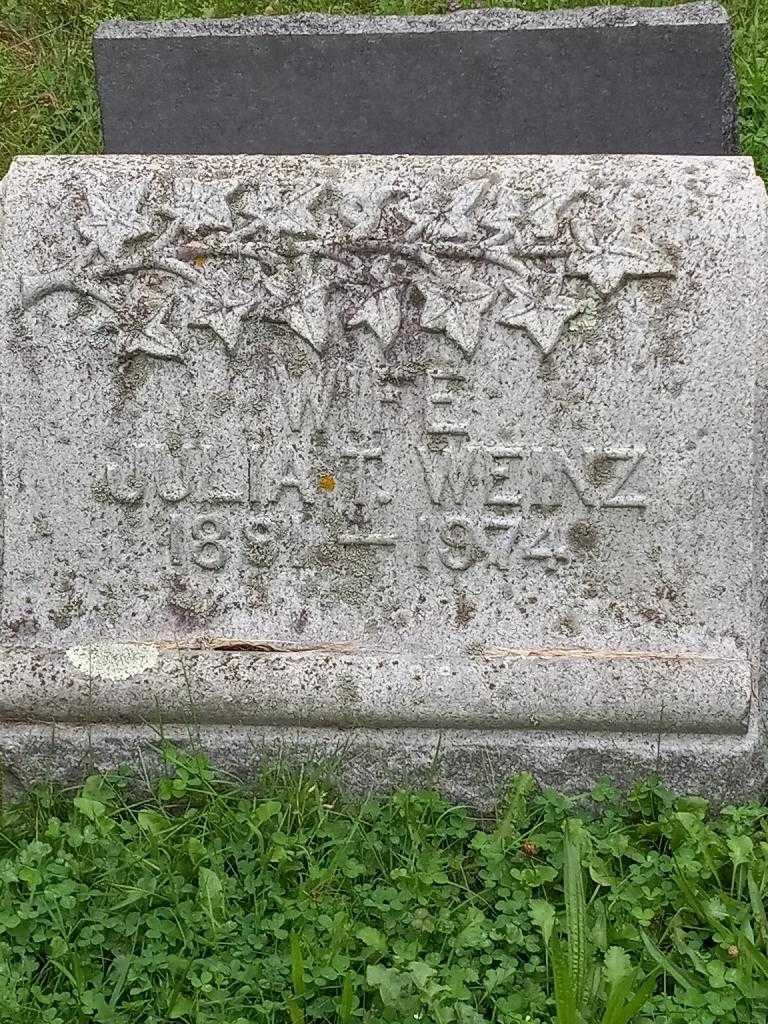 Julia T. Weinz's grave. Photo 3