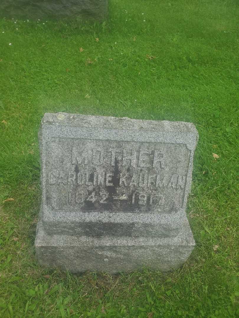 Caroline Kaufman's grave. Photo 4