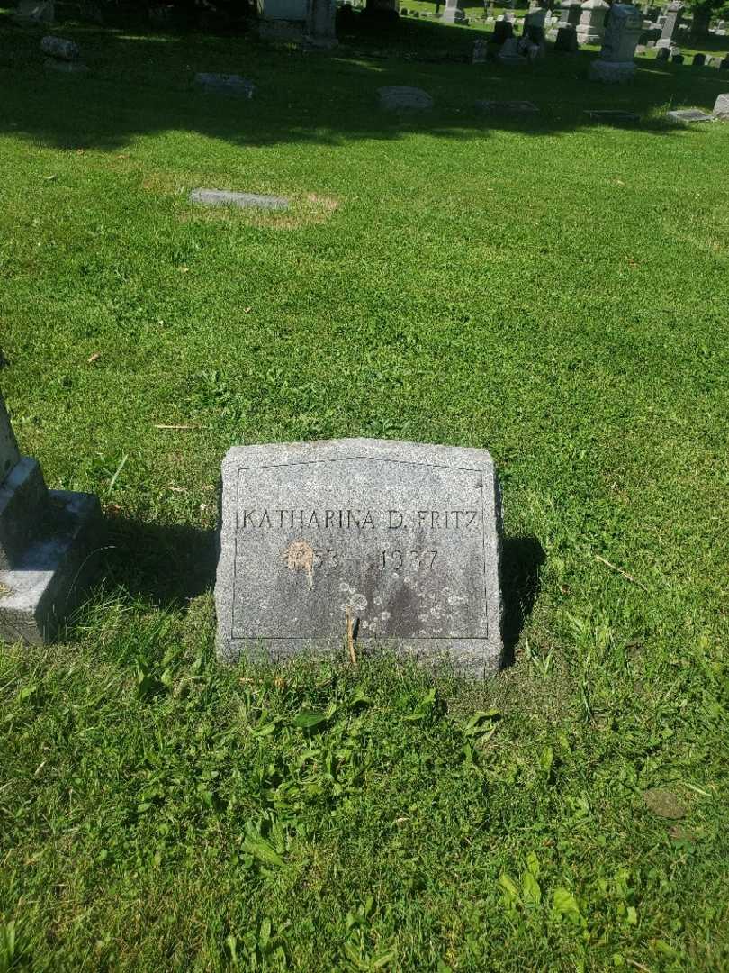 Katharina D. Fritz's grave. Photo 3