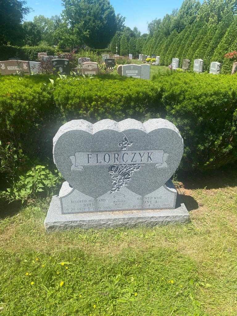 Jane A. Florczyk's grave. Photo 2