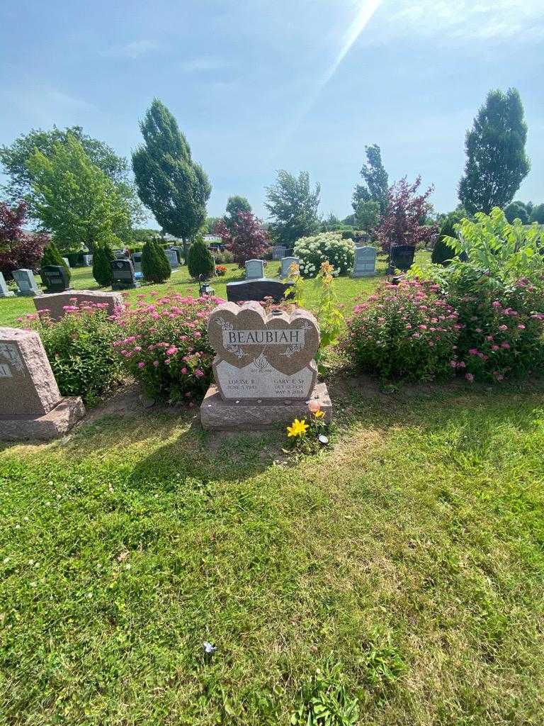 Gary E. Beaubiah Senior's grave. Photo 1