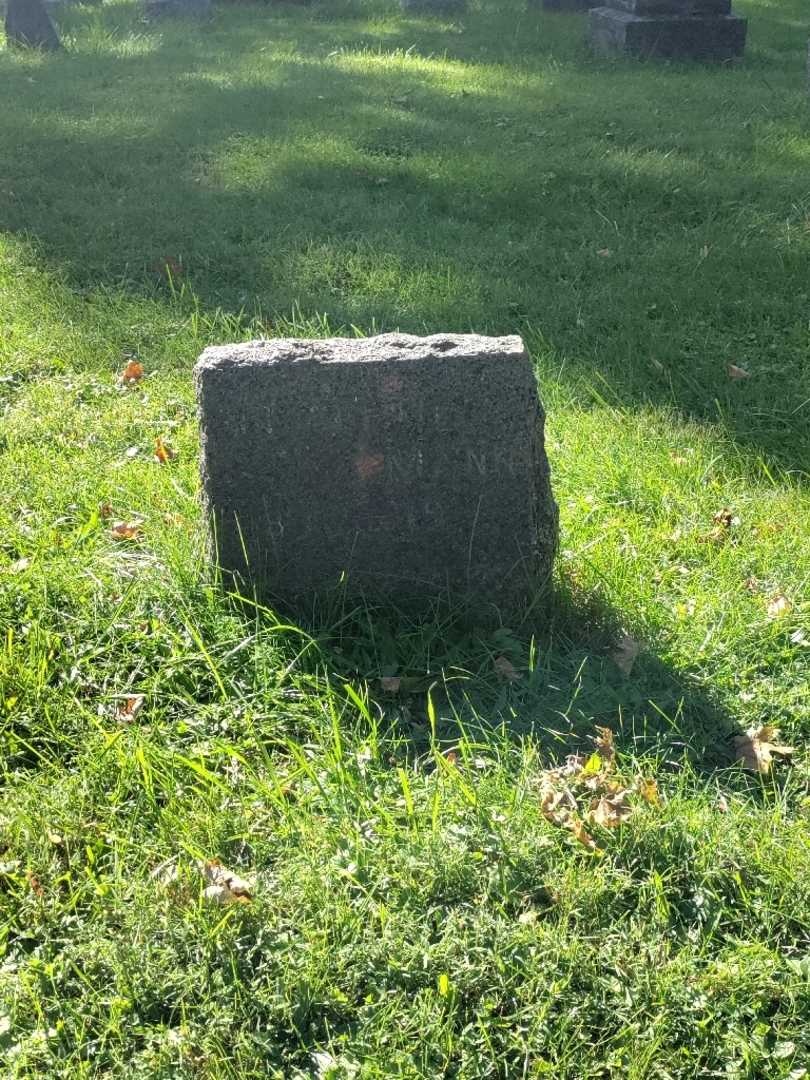 Elizabeth Mann's grave. Photo 2