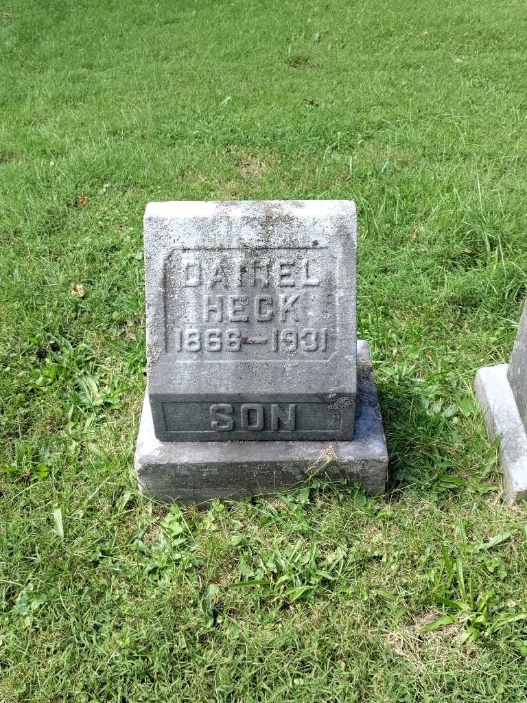 Daniel Heck's grave. Photo 2