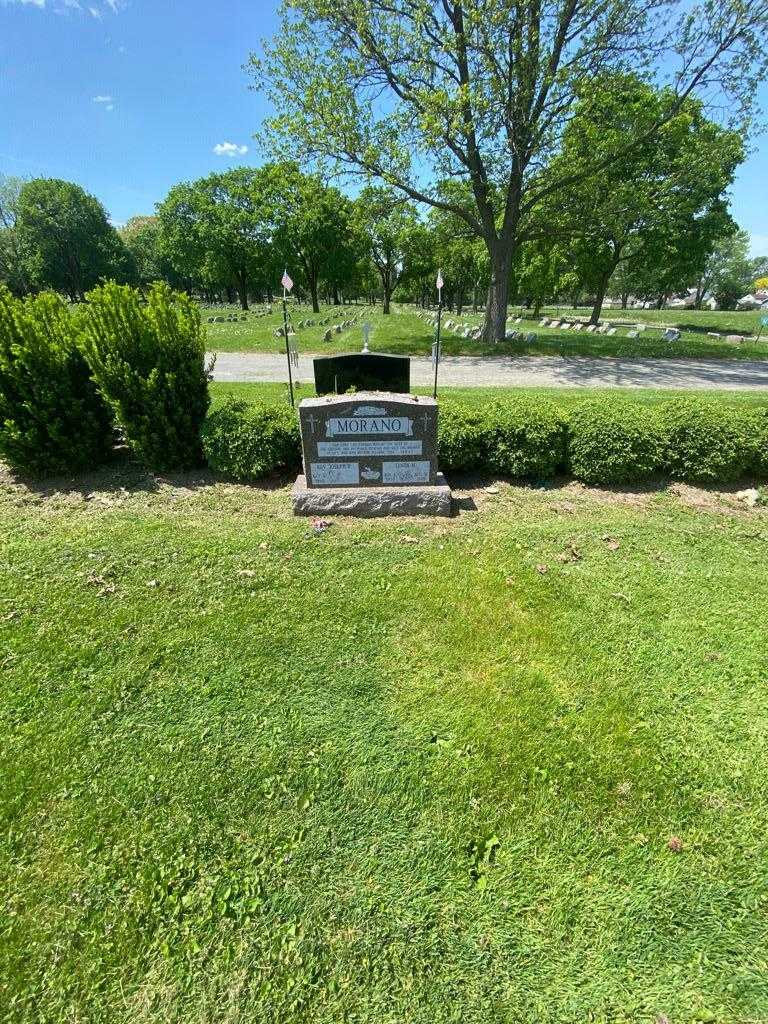 Linda M. Morano's grave. Photo 2
