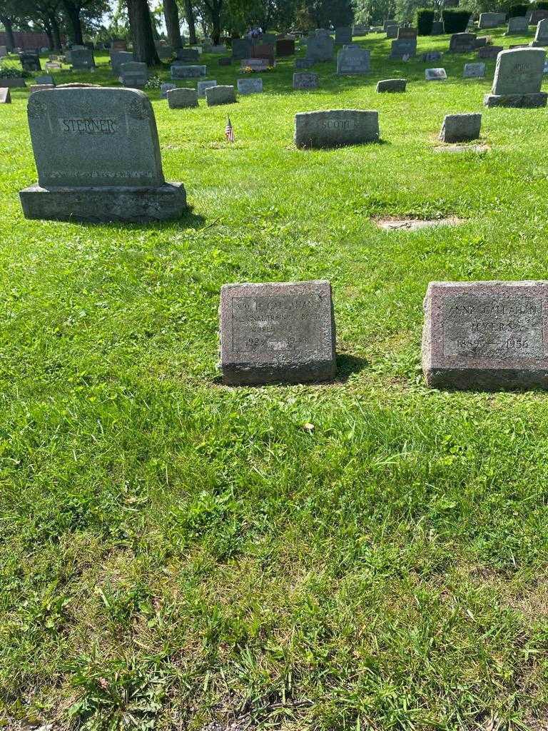 William H. Callahan's grave. Photo 2