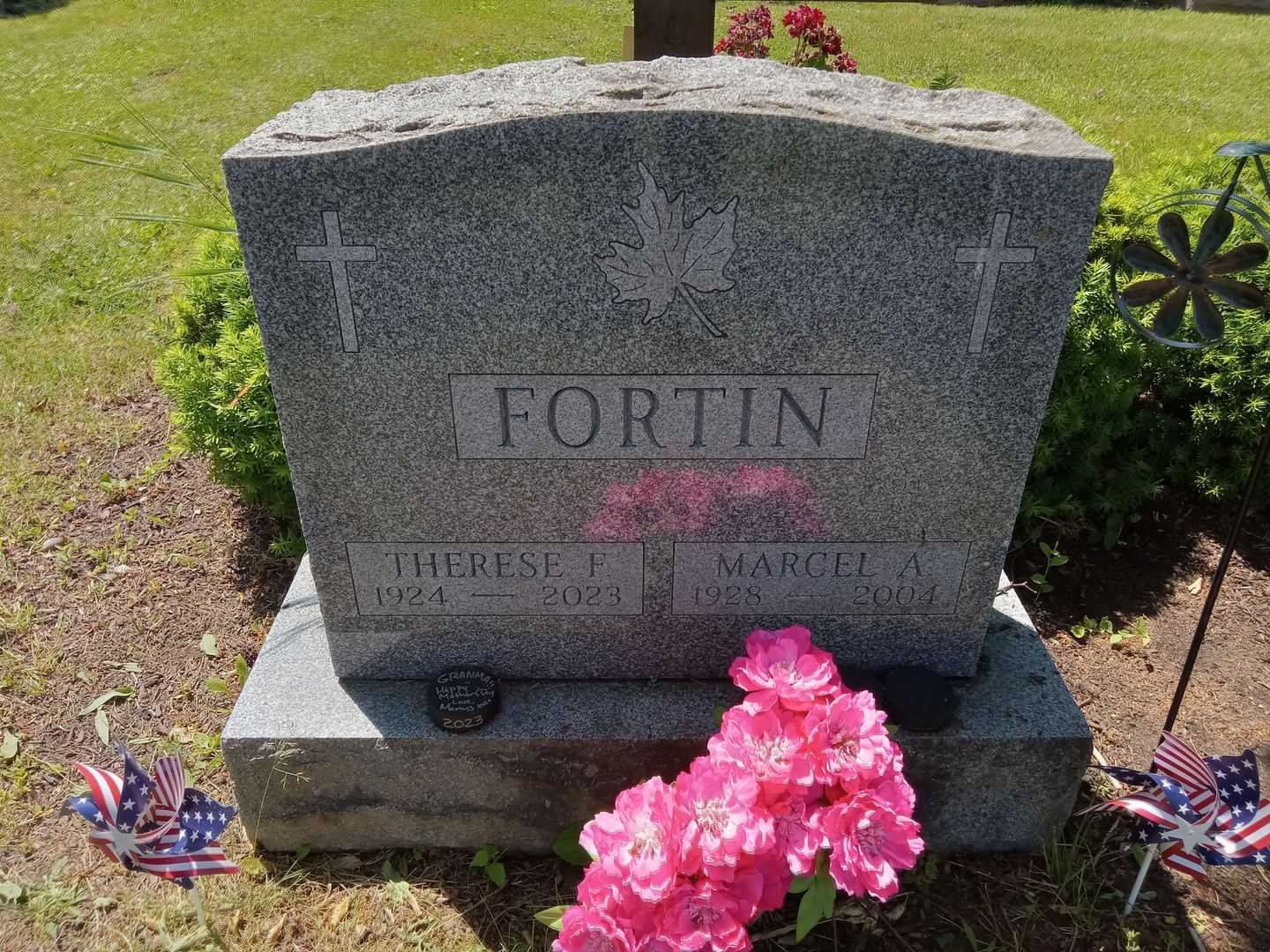 Marcel A. Fortin's grave. Photo 1