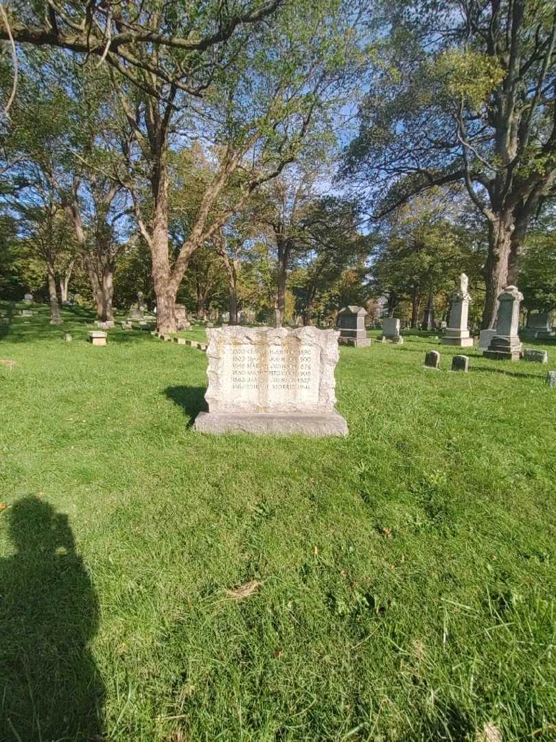 Sarah E. Hitchcock's grave. Photo 1