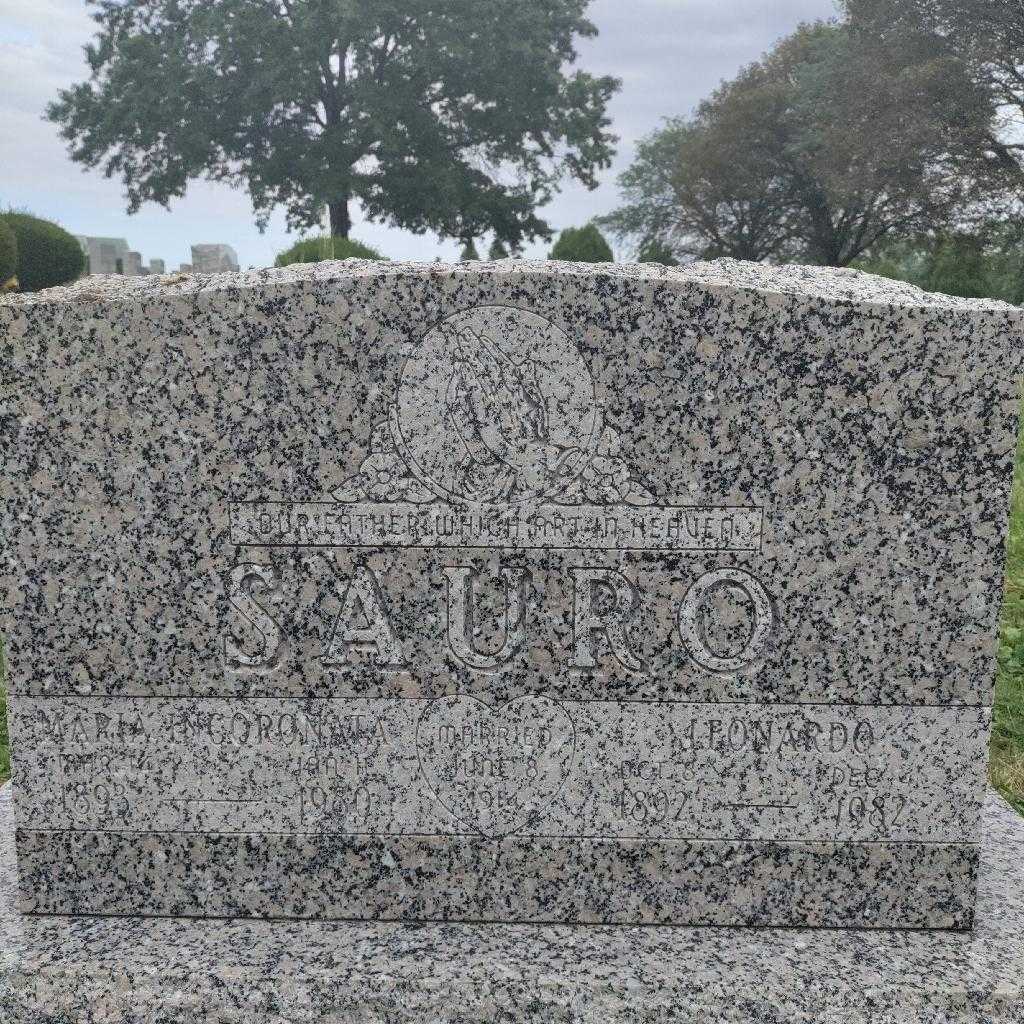 Leonardo Sauro's grave. Photo 3