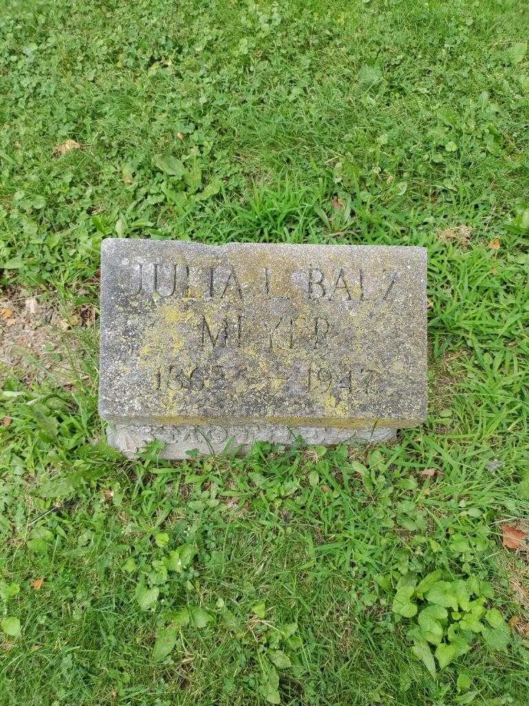 Julia L. Meyer Balz's grave. Photo 2