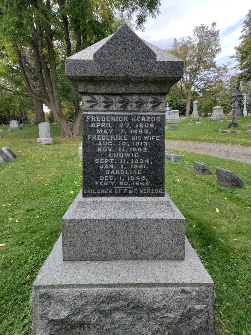 Frederick Herzog's grave. Photo 2