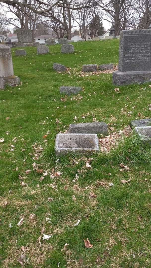 Helen Marie Stetson's grave. Photo 2