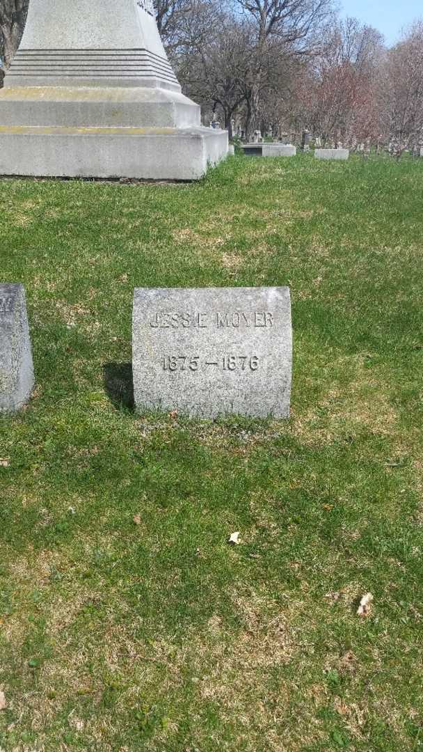 Jessie Moyer's grave. Photo 3