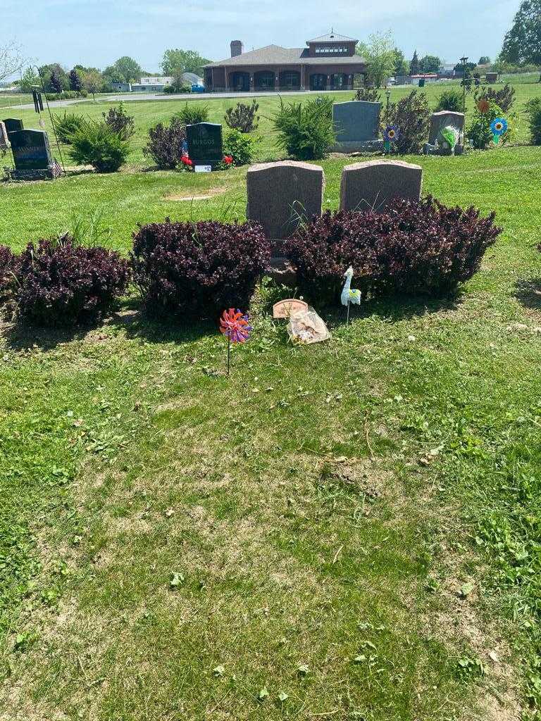 Joycelin Prince's grave. Photo 3