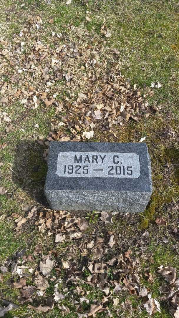 Mary Claire King's grave. Photo 2