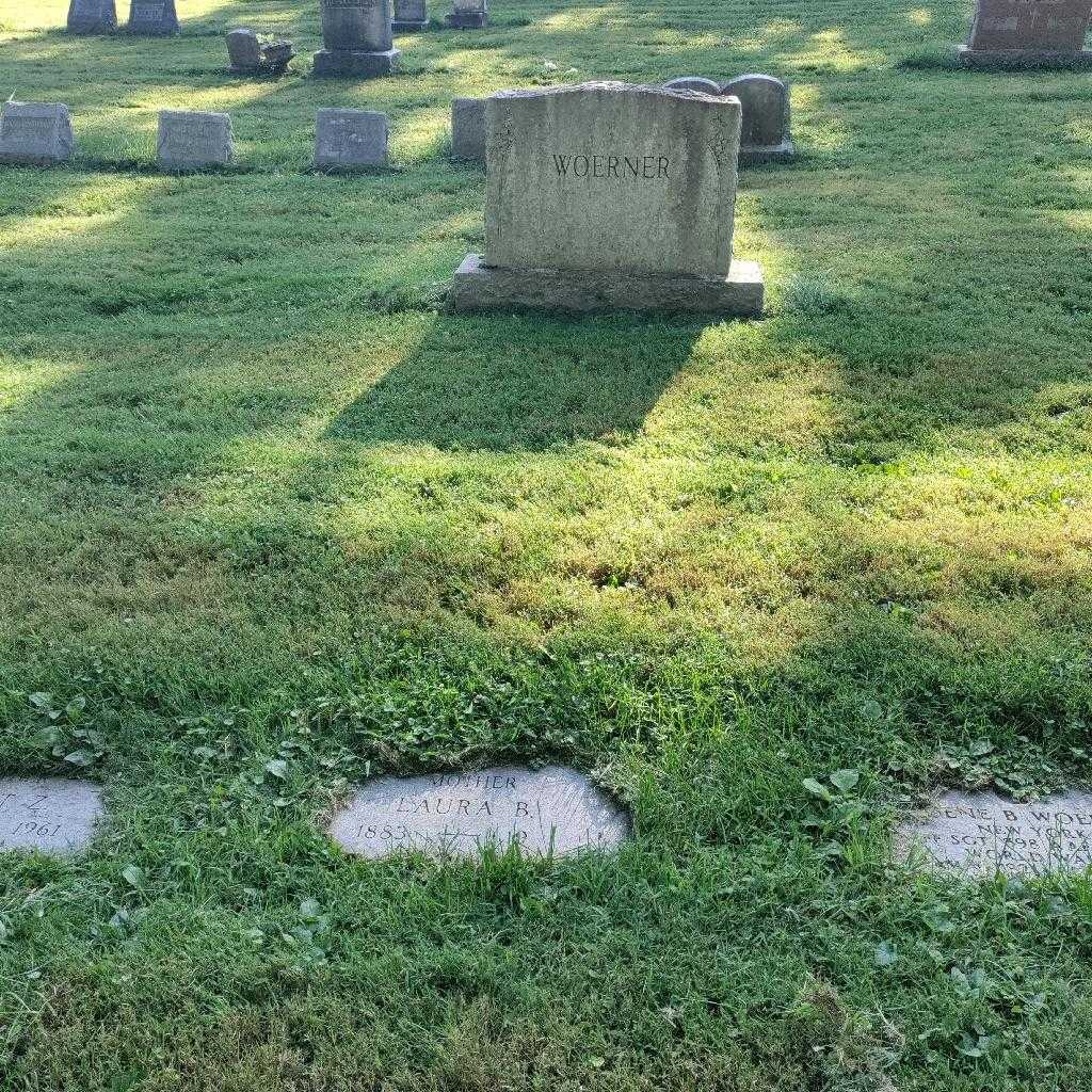 Laura B. Woerner's grave. Photo 3