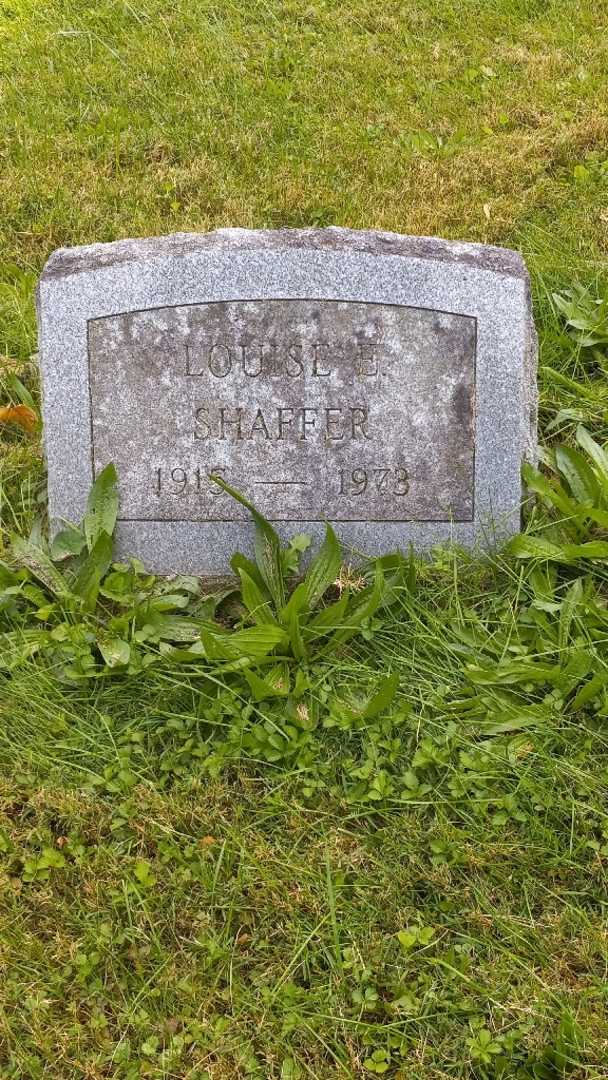 Louise E. Shaffer's grave. Photo 3