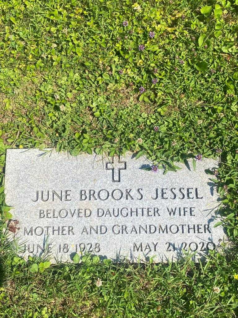 June Alice Brooks Jessel's grave. Photo 5