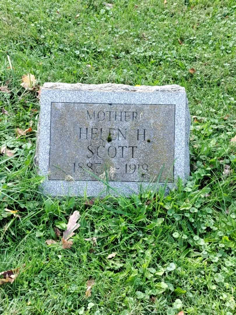 Helen H. Scott's grave. Photo 2