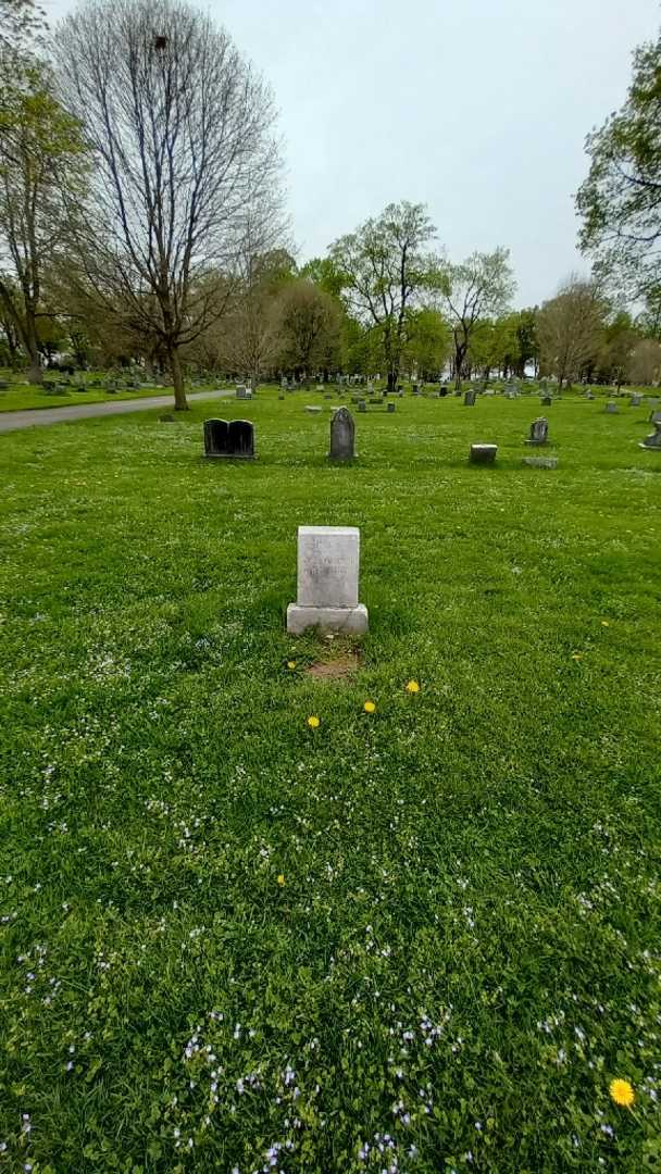 Josephine H. Tompkins's grave. Photo 1